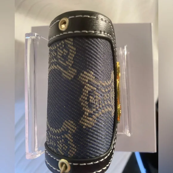 Luxury Mini Crossbody Bag Keychain, Bag Charm or AirPod Holder - Picture 3 of 9